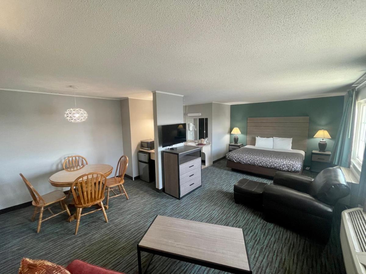 Countryside Inn & Suites Omaha East-Council Bluffs Ia Ngoại thất bức ảnh