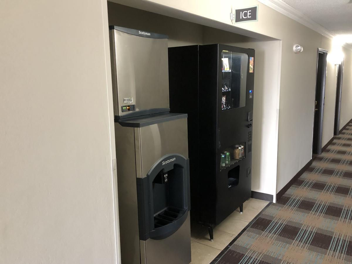 Countryside Inn & Suites Omaha East-Council Bluffs Ia Ngoại thất bức ảnh