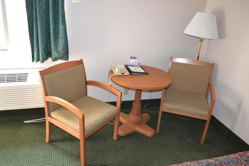 Countryside Inn & Suites Omaha East-Council Bluffs Ia Ngoại thất bức ảnh