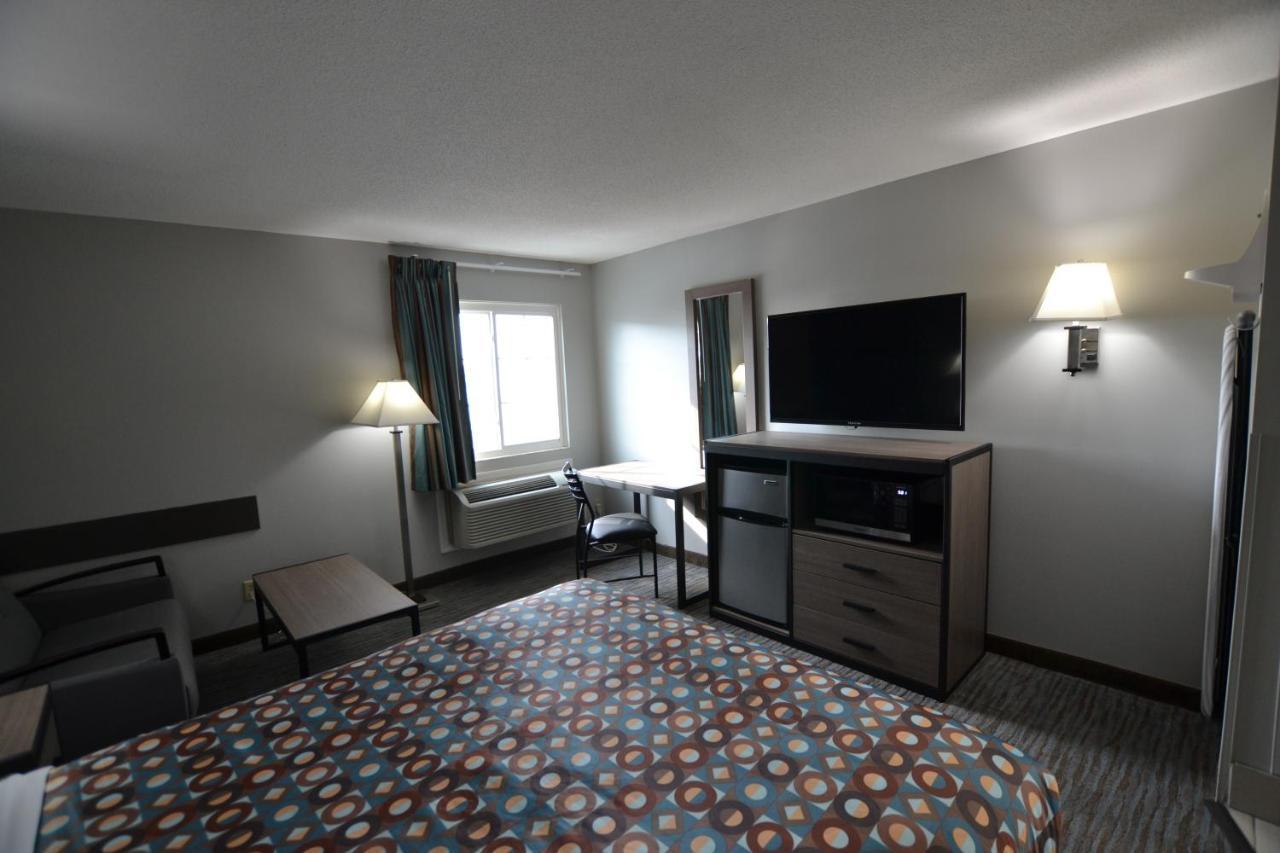 Countryside Inn & Suites Omaha East-Council Bluffs Ia Ngoại thất bức ảnh